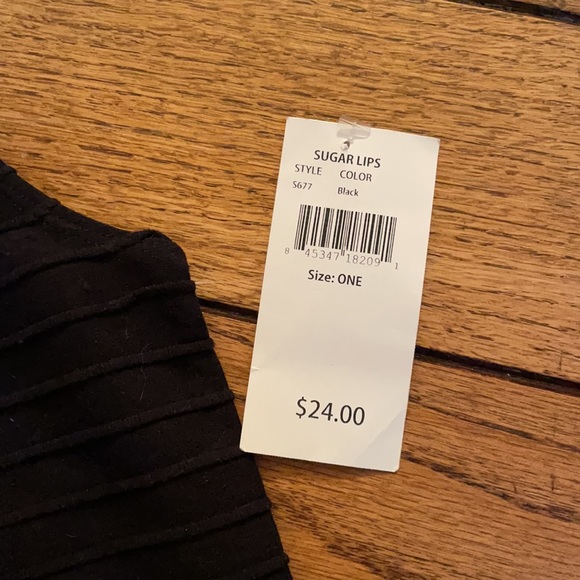 Crop top - Picture 3 of 3